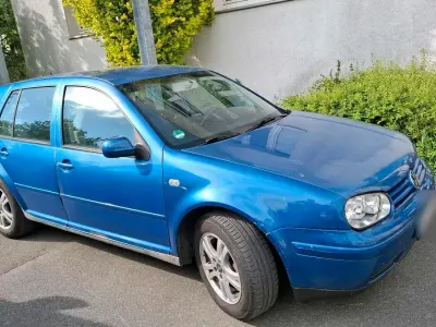 Occasion VW Golf IV 75 ch (55 kW) 1999 Bleue Citadine