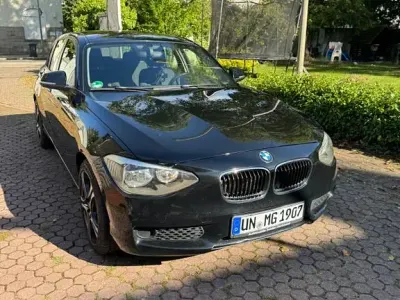 Gebraucht BMW 116 Sport Line 136 PS (100 kW) 2012 Schwarz Kleinwagen