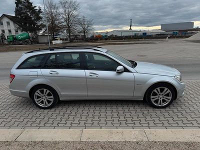 Gebraucht Mercedes C180 156 PS (114 kW) 2010 Silber Kombi