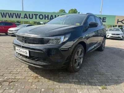 Gebraucht Opel Grandland X 131 PS (96 kW) 2023 Schwarz SUV