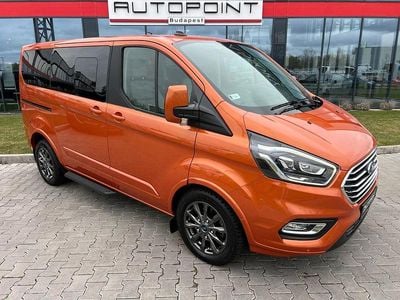 Second-hand Ford Tourneo Titanium X 185 CP (136 kW) 2020 Portocaliu Monovolum