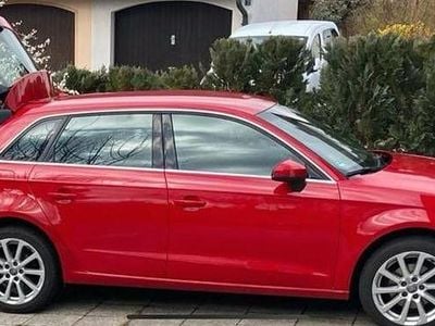 Gebraucht Audi A3 Sport 150 PS (110 kW) 2018 Rot Limousine