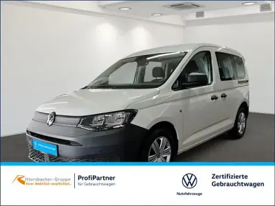 Gebraucht VW Caddy Basis 114 PS (83 kW) 2023 Weiß Van / Kleinbus
