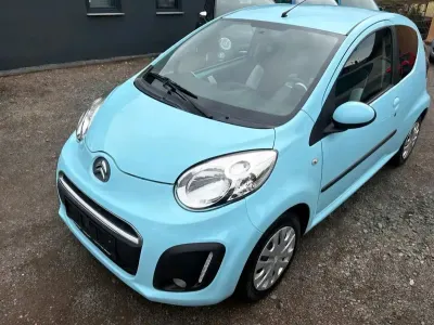 Gebraucht Citroën C1 Tendance 68 PS (50 kW) 2013 Blau Kleinwagen