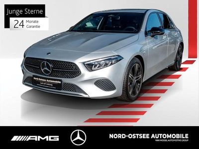 Gebraucht Mercedes A200 Progressive 163 PS (119 kW) 2023 Iridiumsilber metallic Limousine