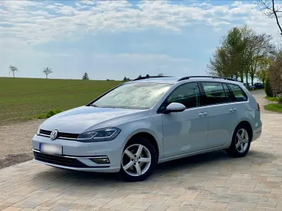 Gebraucht VW Golf VII Comfortline 116 PS (85 kW) 2017 Weiß Limousine