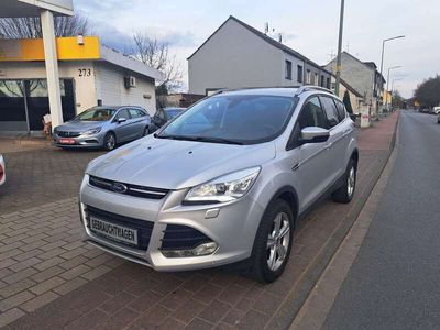 gebraucht Ford Kuga 1.6 EcoBoost 2x4 Titanium