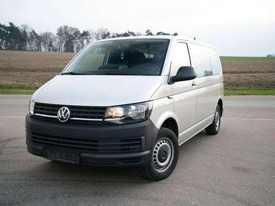 Gebraucht VW T6 140 PS (102 kW) 2015 Grau Van