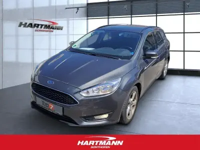 Gebraucht Ford Focus Business Edition 125 PS (91 kW) 2017 Grau Kombi