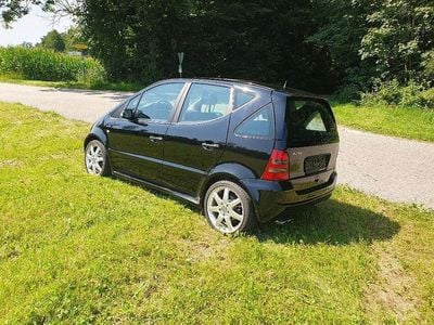 Mercedes A210