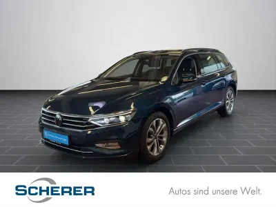 Gebraucht VW Passat IQ Drive 190 PS (139 kW) 2024 Aquamarinblau metallic (metallic) Kombi