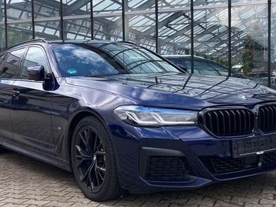Gebraucht BMW 520 M Sport 190 PS (139 kW) 2020 Blau Kombi