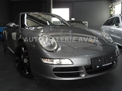 Porsche 911 Carrera