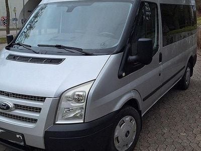 Usata Ford Tourneo 125 CV (91 kW) 2012 Argento Monovolume