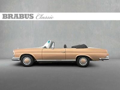 Usata Mercedes 280 Classic 200 CV (147 kW) 1971 Beige Cabrio