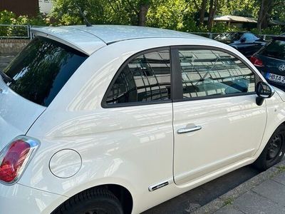 gebraucht Fiat 500 in Weiß Spezial Edition uneinsichtig komplett Schwarz