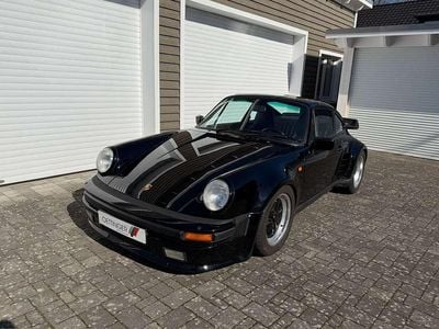 Second-hand Porsche 930 Turbo 300 CP (220 kW) 1986 Negru Coupe