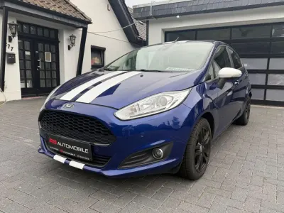 Gebraucht Ford Fiesta Titanium 95 PS (69 kW) 2017 Blau Kleinwagen