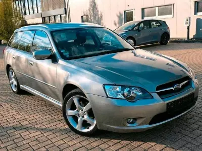 Käytetty Subaru Legacy 165 HP (121 kW) 2006 Harmaa Farmari