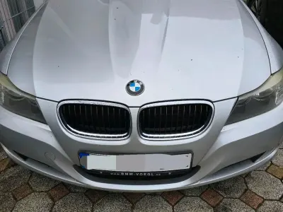 Usata BMW 318 143 CV (105 kW) 2008 Argento Berlina