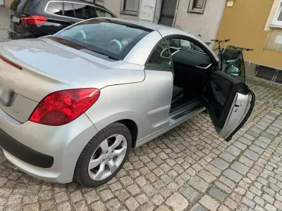 Gebraucht Peugeot 207 CC 120 PS (88 kW) 2008 Grau Cabrio