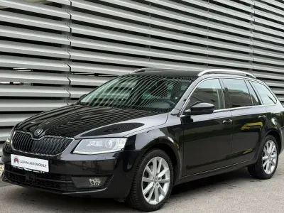 Używany Skoda Octavia Elegance 140 KM (102 kW) 2014 Czarny Kombi