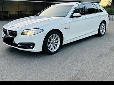 Gebraucht BMW 520 Luxury Line 190 PS (139 kW) 2014 Weiß Kombi