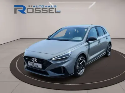 Neu Hyundai i30 N Line 150 PS (110 kW) 2026 Shadow grey Limousine