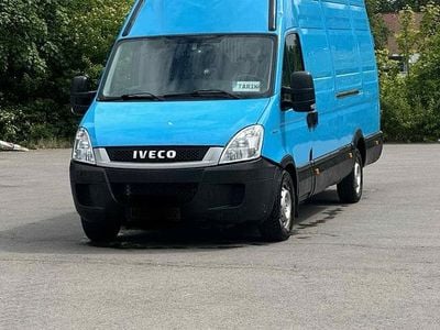 Gebraucht Iveco Daily 170 PS (125 kW) 2010 Blau Van / Kleinbus