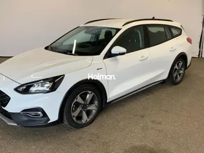 Gebraucht Ford Focus Active 120 PS (88 kW) 2019 Weiß Limousine