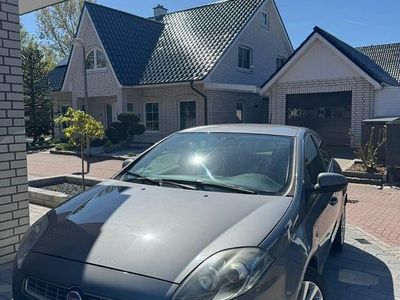 Second-hand Fiat Bravo Dynamic 120 CP (88 kW) 2011 Gri Hatchback