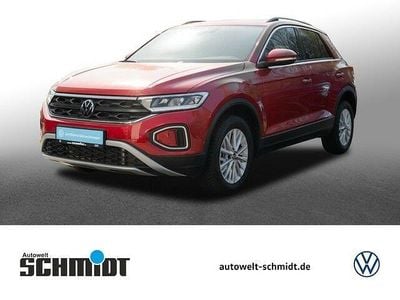 Usata VW T-Roc Life 150 CV (110 kW) 2023 Rosso SUV