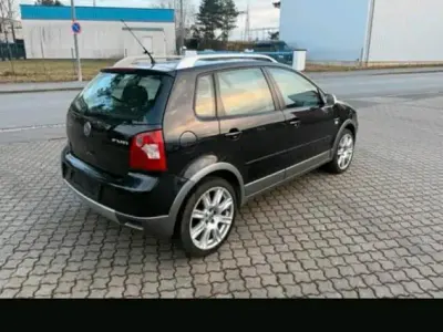 Gebraucht VW Polo 90 PS (66 kW) 2005 Schwarz Kleinwagen