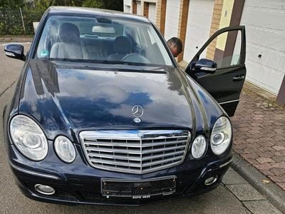 Mercedes E220