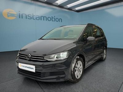 Grau Gebraucht 2022 VW Touran Van / Kleinbus | 26.049 € (Guter Preis)