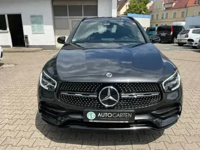 Gebraucht Mercedes GLC200 AMG line 163 PS (119 kW) 2022 Grau SUV