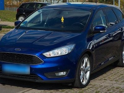 Used Ford Focus Business Edition 150 HP (110 kW) 2015 Blue Estate