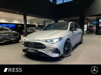 Gebraucht Mercedes CLA200 AMG 184 PS (135 kW) 2026 Metalliclack hightechsilber Kombi