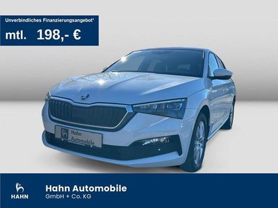Gebraucht Skoda Scala Style 150 PS (110 kW) 2023 Moonweiss metallic Kleinwagen