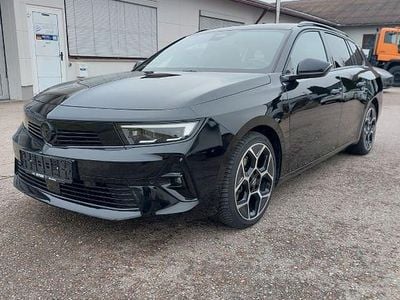 Gebraucht Opel Astra Ultimate 131 PS (96 kW) 2024 Schwarz Kombi