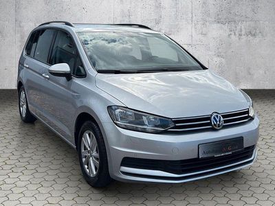 Gebraucht VW Touran Comfortline 150 PS (110 kW) 2020 Silber Van / Kleinbus