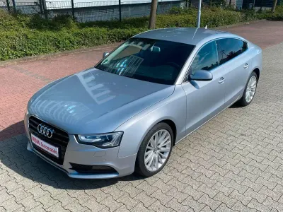 Gebraucht Audi A5 Sportback 136 PS (100 kW) 2016 Grau Kleinwagen