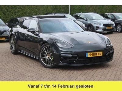 Grau Gebraucht 2019 Porsche Panamera Turbo S Limousine | 59.999 €