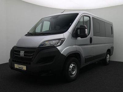 Gebraucht Fiat Ducato 140 PS (102 kW) 2023 Grau Van