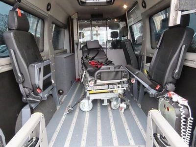 Gebraucht Opel Movano 170 PS (125 kW) 2017 Silber Van