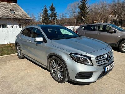 Usata Mercedes GLA250 AMG line 211 CV (155 kW) 2019 Argento SUV