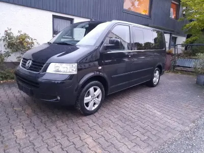 Gebraucht VW Multivan 174 PS (127 kW) 2008 Schwarz Van / Kleinbus