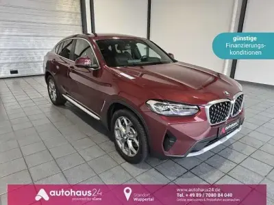 Gebraucht BMW X4 Performance 245 PS (180 kW) 2022 Rot SUV