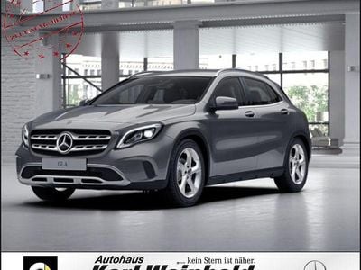 Gebraucht Mercedes GLA200 Urban 156 PS (114 kW) 2017 Grau SUV