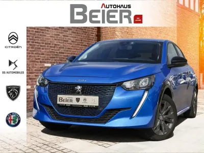 Gebraucht Peugeot e-208 Active 100 kW (136 PS) 2022 Blau Kleinwagen